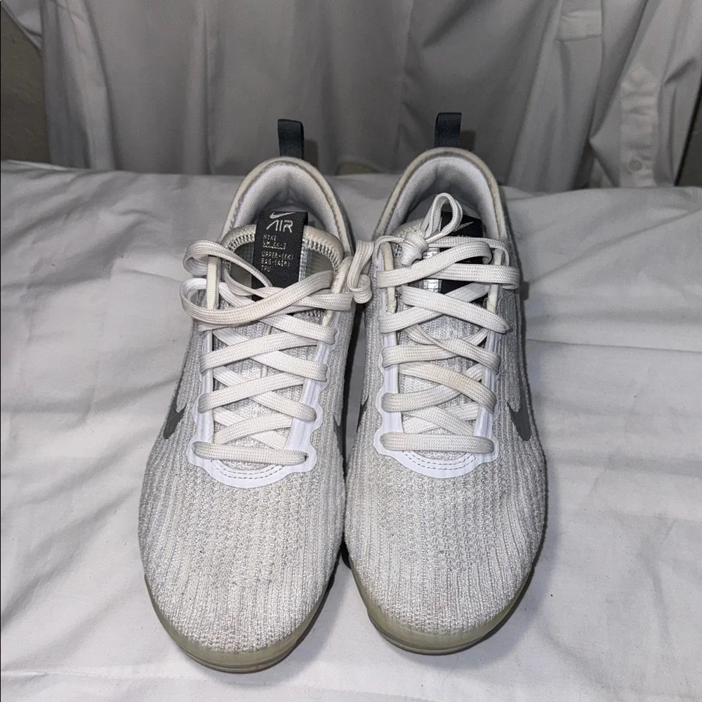 Nike Air VaporMax Kids 6Y White Gray Running Sneakers Youth Athletic